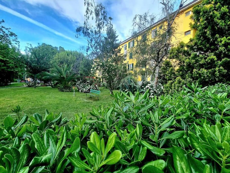 Appartamento Vista Giardino - L'Onda Blu Λα Σπέτσια Εξωτερικό φωτογραφία
